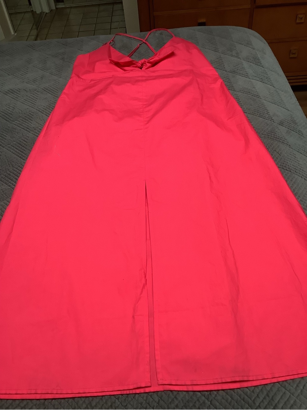Banana Republic pink midi dress, front split 18”. 217